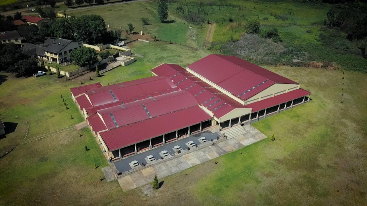 Floreat Riverside Lodge And Spa Sabie Esterno foto