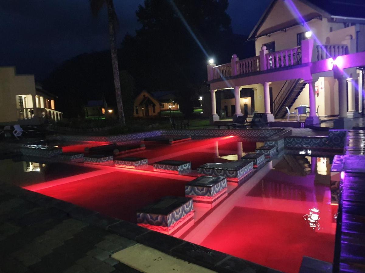 Floreat Riverside Lodge And Spa Sabie Esterno foto