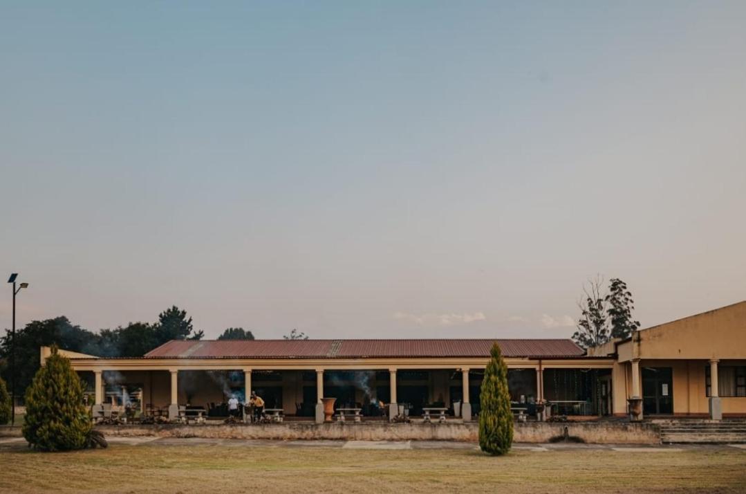 Floreat Riverside Lodge And Spa Sabie Esterno foto