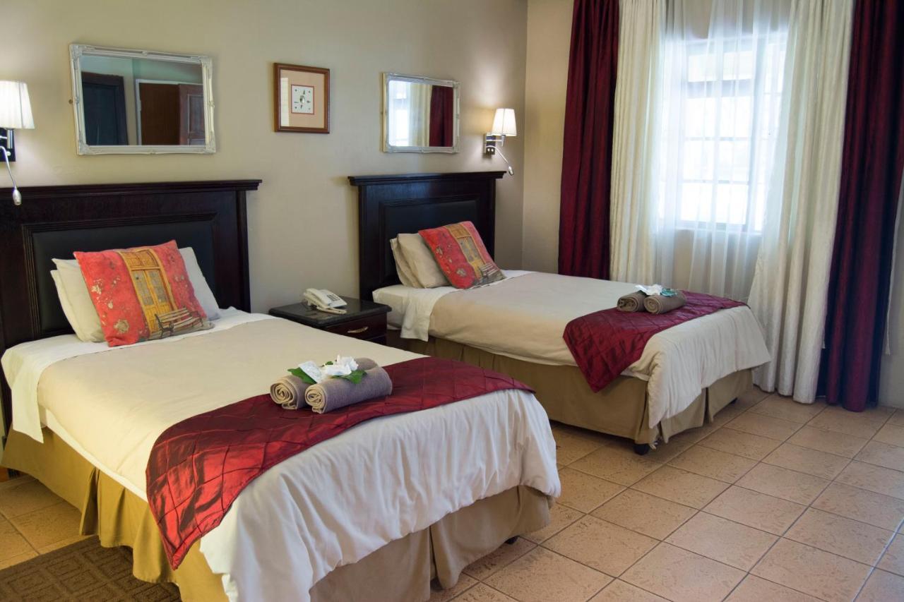 Floreat Riverside Lodge And Spa Sabie Esterno foto